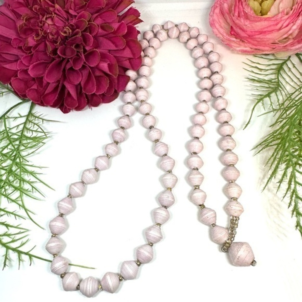 VINTAGE⚜️RETRO Blush Pink Acrylic Beaded Necklace